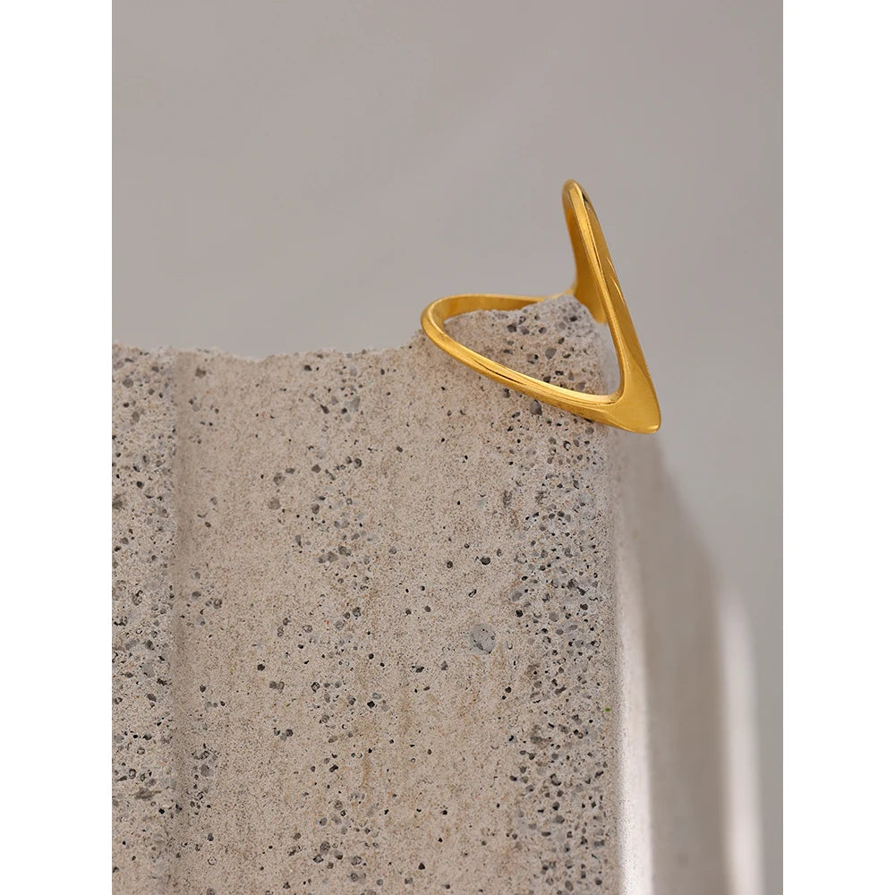 Minimalist Geometric Finger Ring