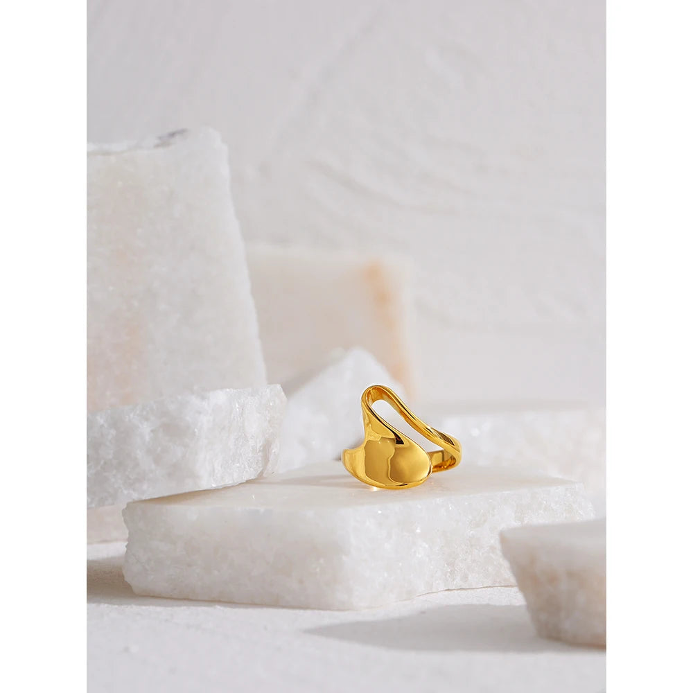 Irregular Geometric Statement Ring