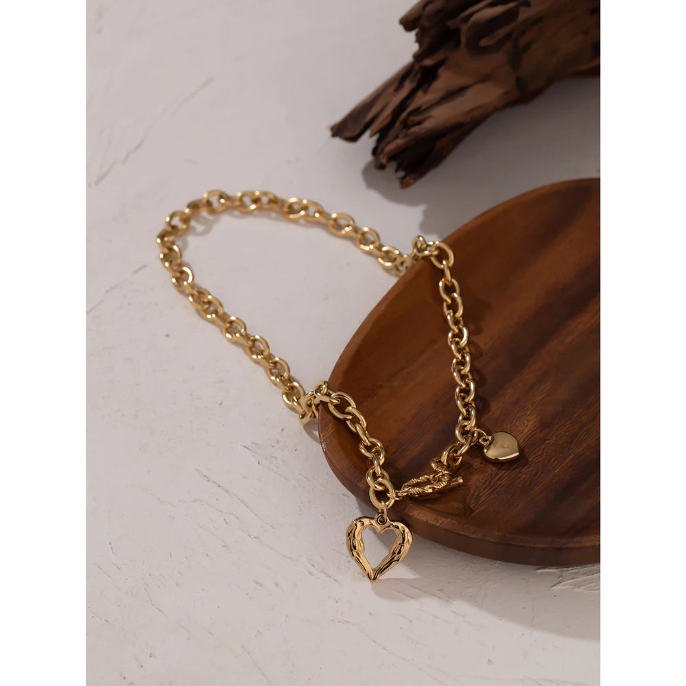 Geometric Heart Pendant Necklace