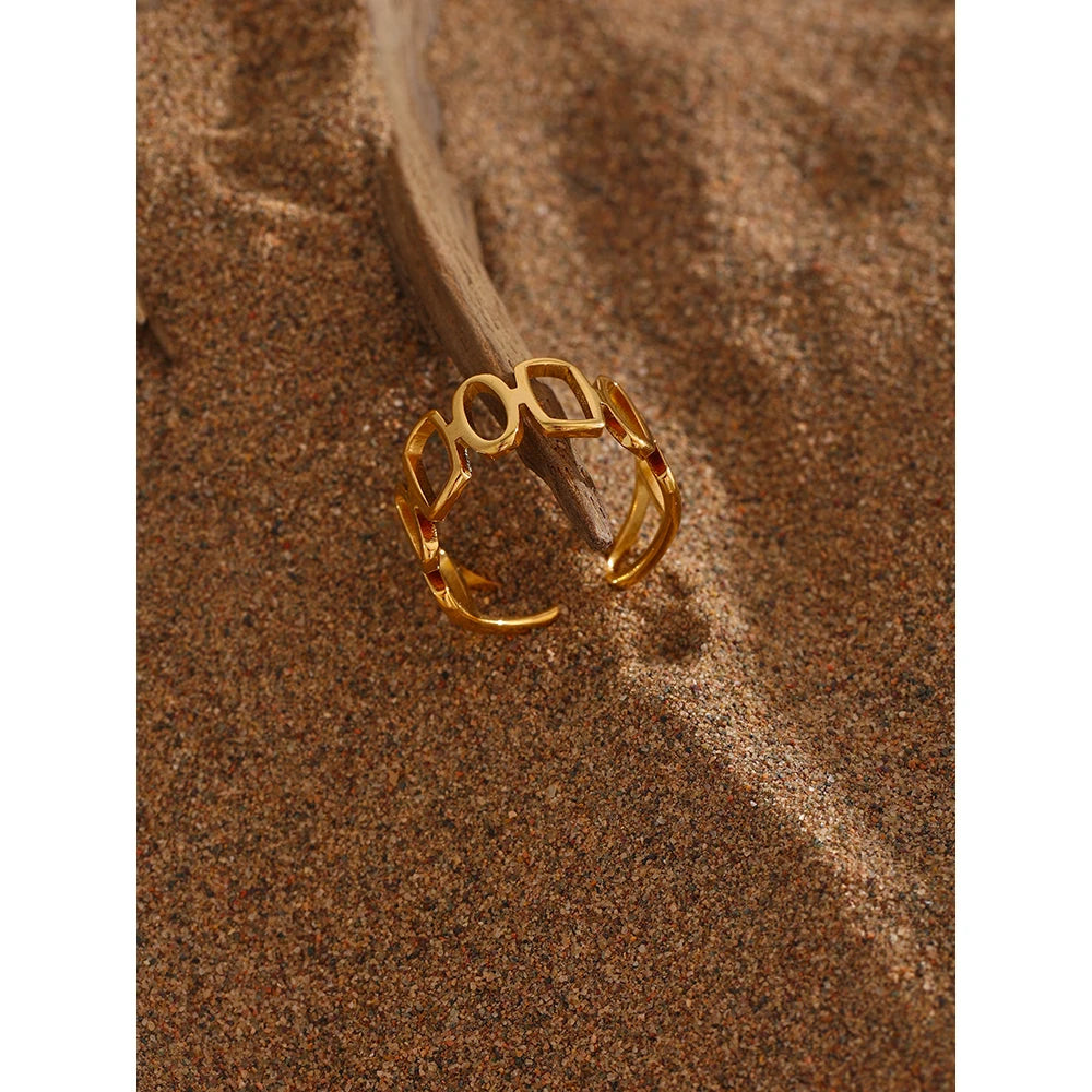 Irregular Geometric Open Ring