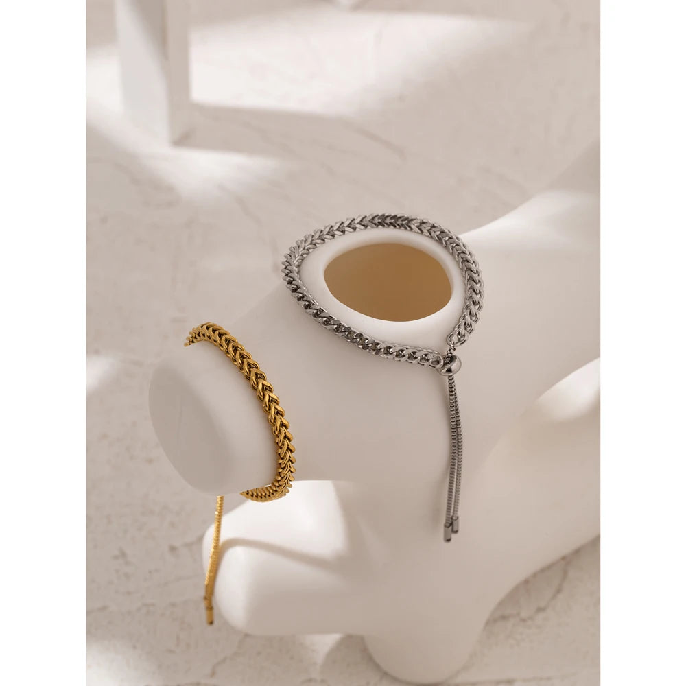 Sleek Harmony Chain Bracelet
