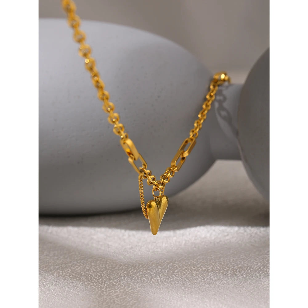 Romantic Heart Choker Necklace
