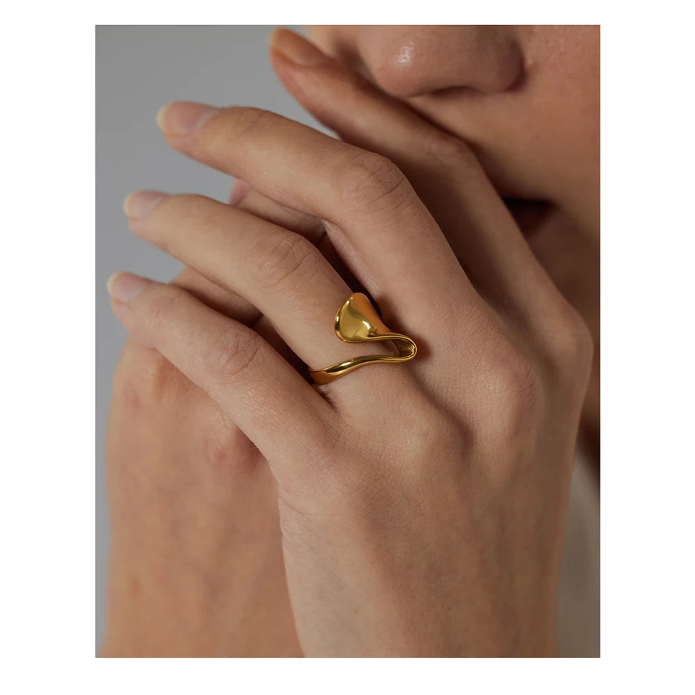 Irregular Geometric Statement Ring