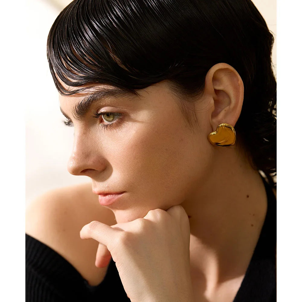 Bright Heart Stud Earrings