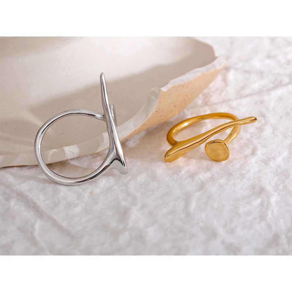 Minimalist Chic Bar Ring