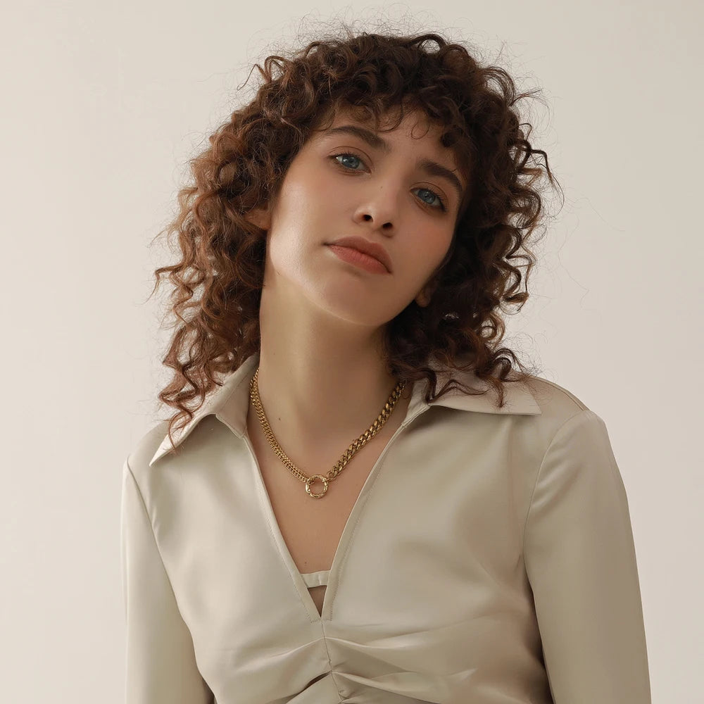 Elegant Wave Chain Necklace