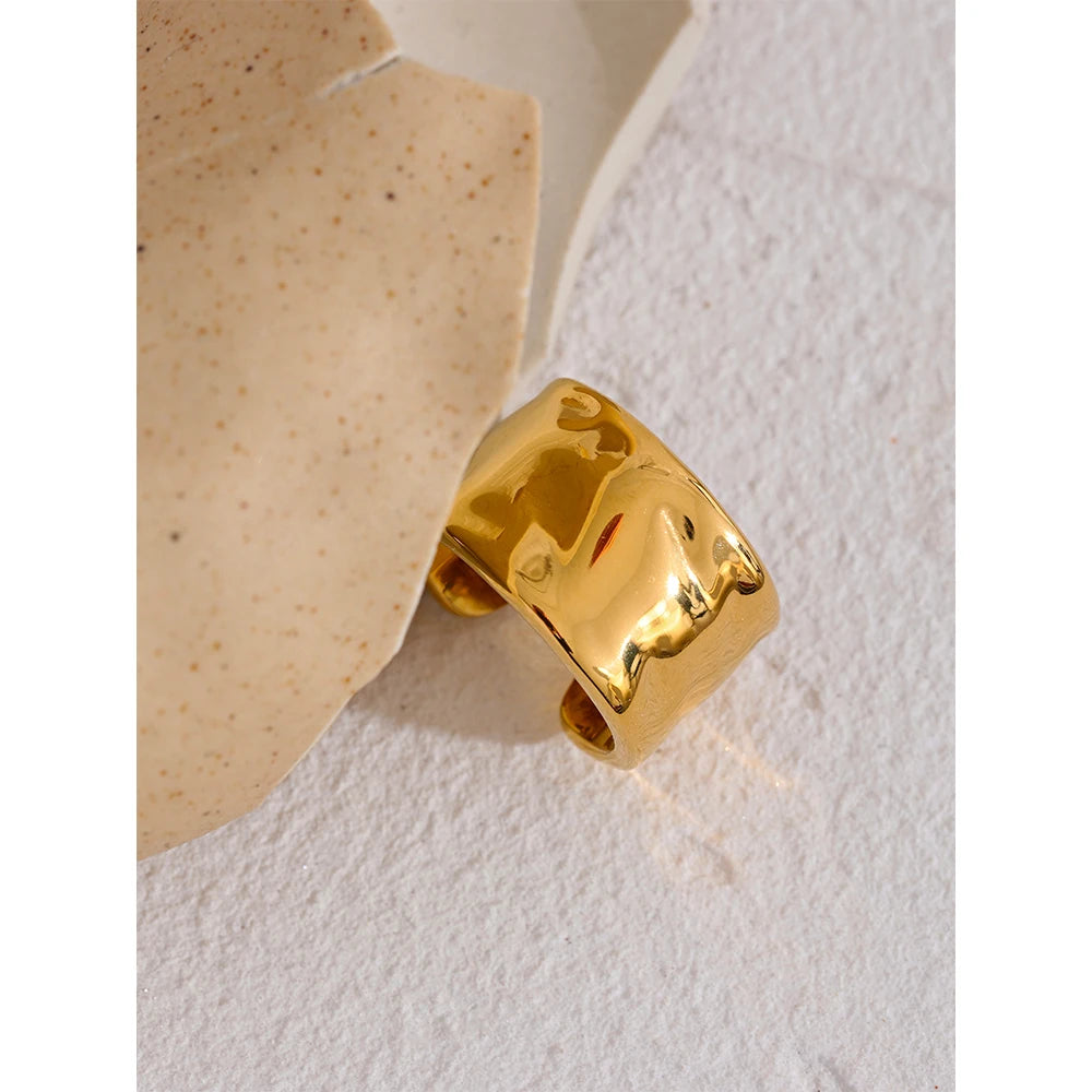 Geometric Wide Band Statement Ring