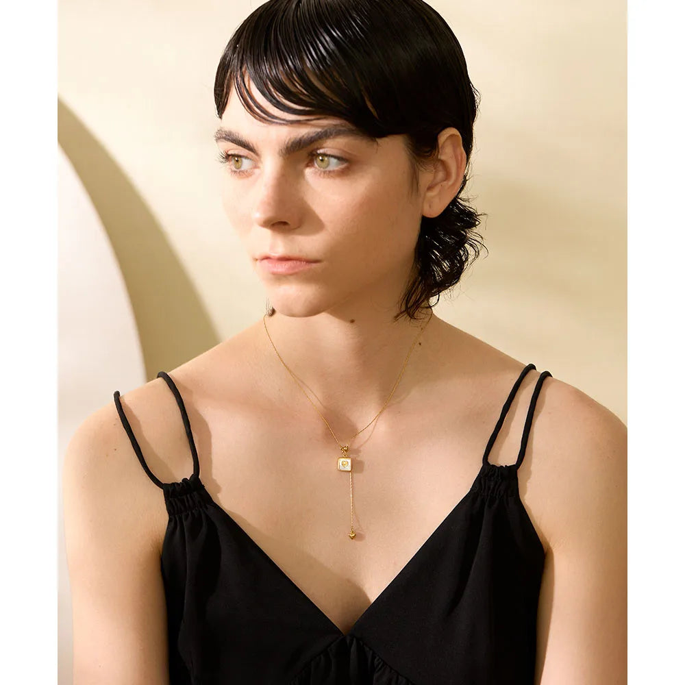 Romantic Square Heart Pendant Necklace
