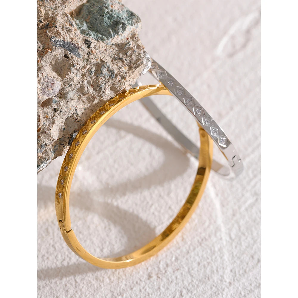 Elegant Cubic Zirconia Statement Bangle