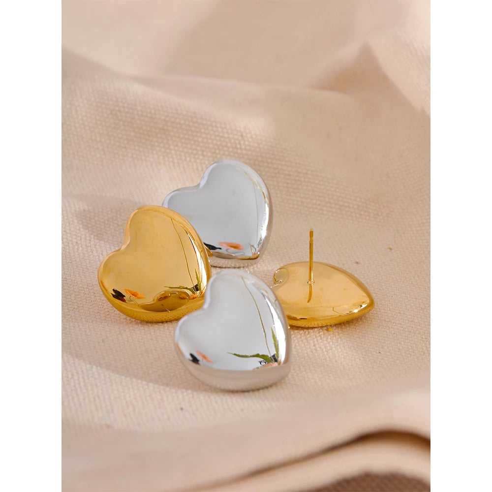 Bright Heart Stud Earrings