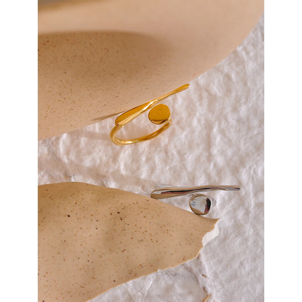 Minimalist Chic Bar Ring