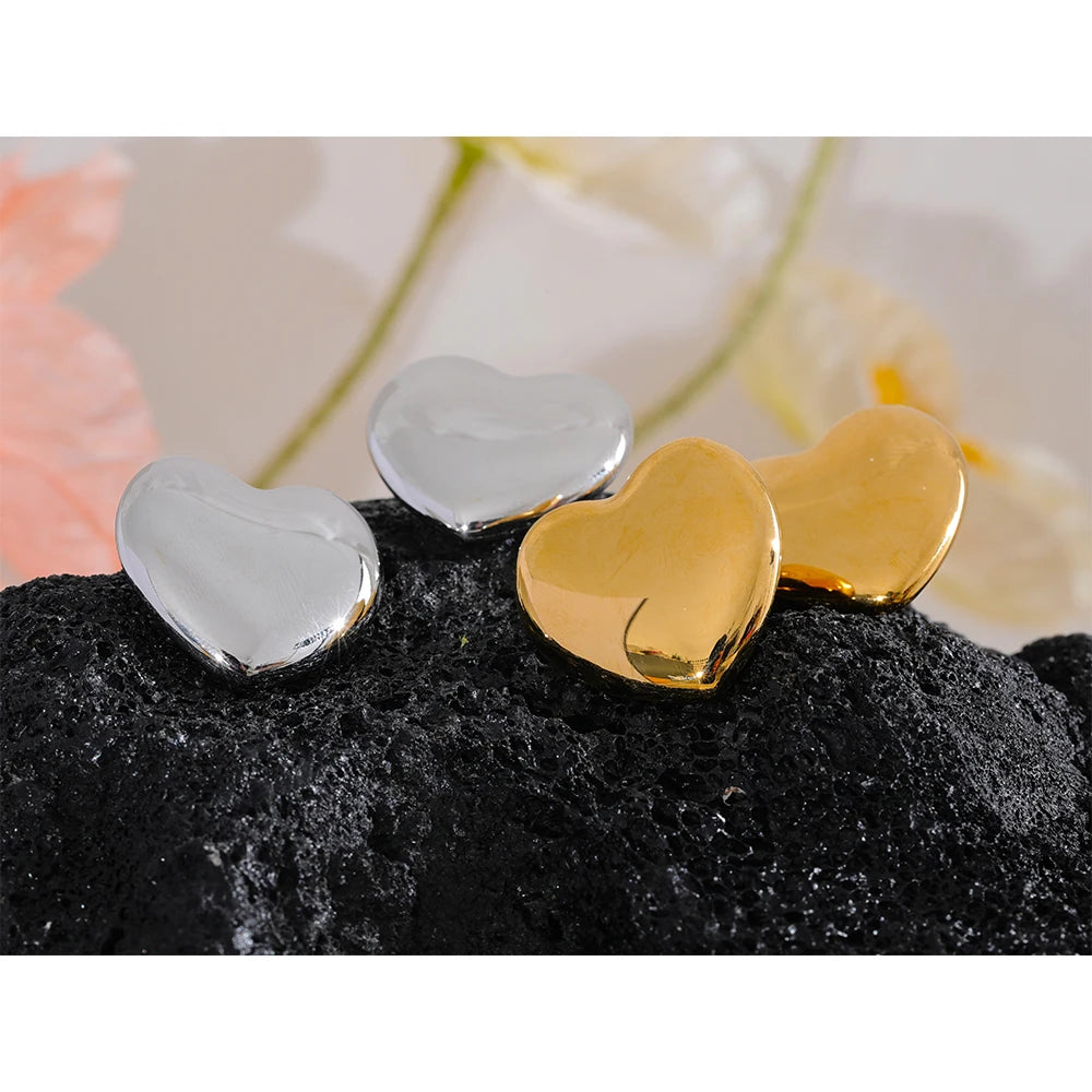 Bright Heart Stud Earrings
